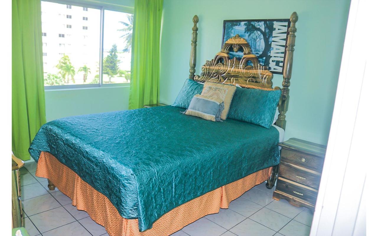 Turtle Beach Towers Ocho Ríos Extérieur photo